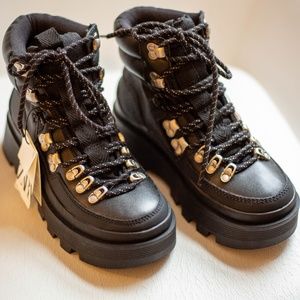 ZARA LACE-UP LUG SOLE ANKLE BOOTS